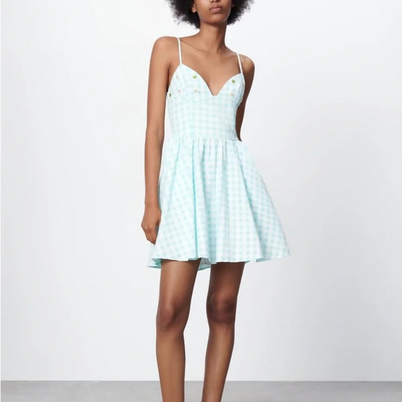 ZARA GINGHAM BEADED FLOWER DETAILED DRESS WITH POCKETS - Picture 8 of 14